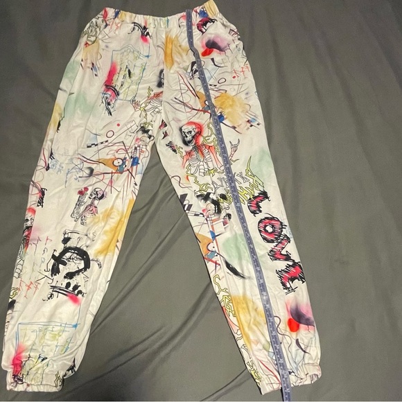 SHEIN sweatpants.⭐️ - Picture 4 of 7